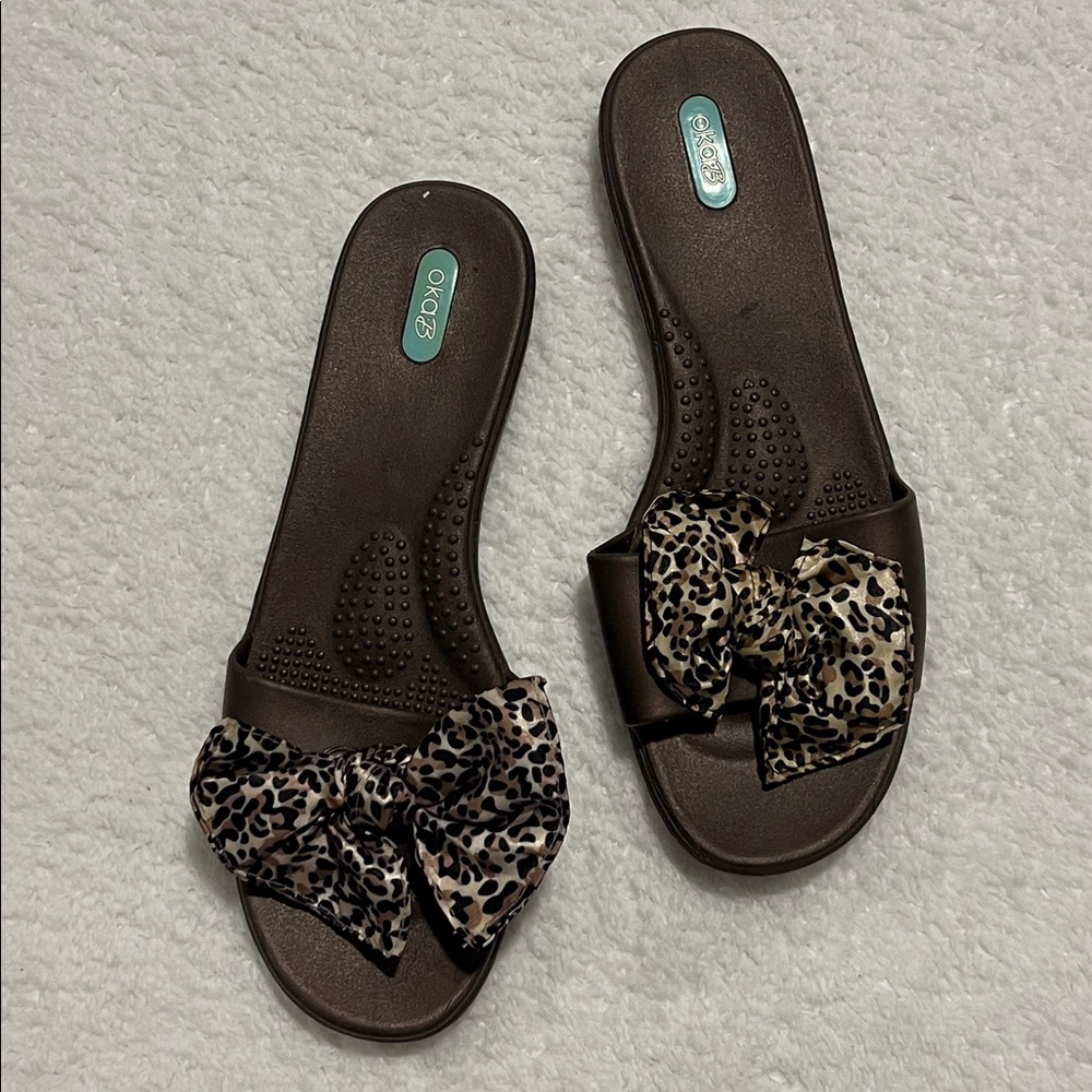 OKA b. Leopard Print Bow Black, water‎ proof sole comfort sandals Size Large
